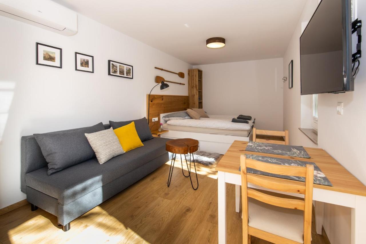 Old Boatman'S House Apartment Bled Bagian luar foto