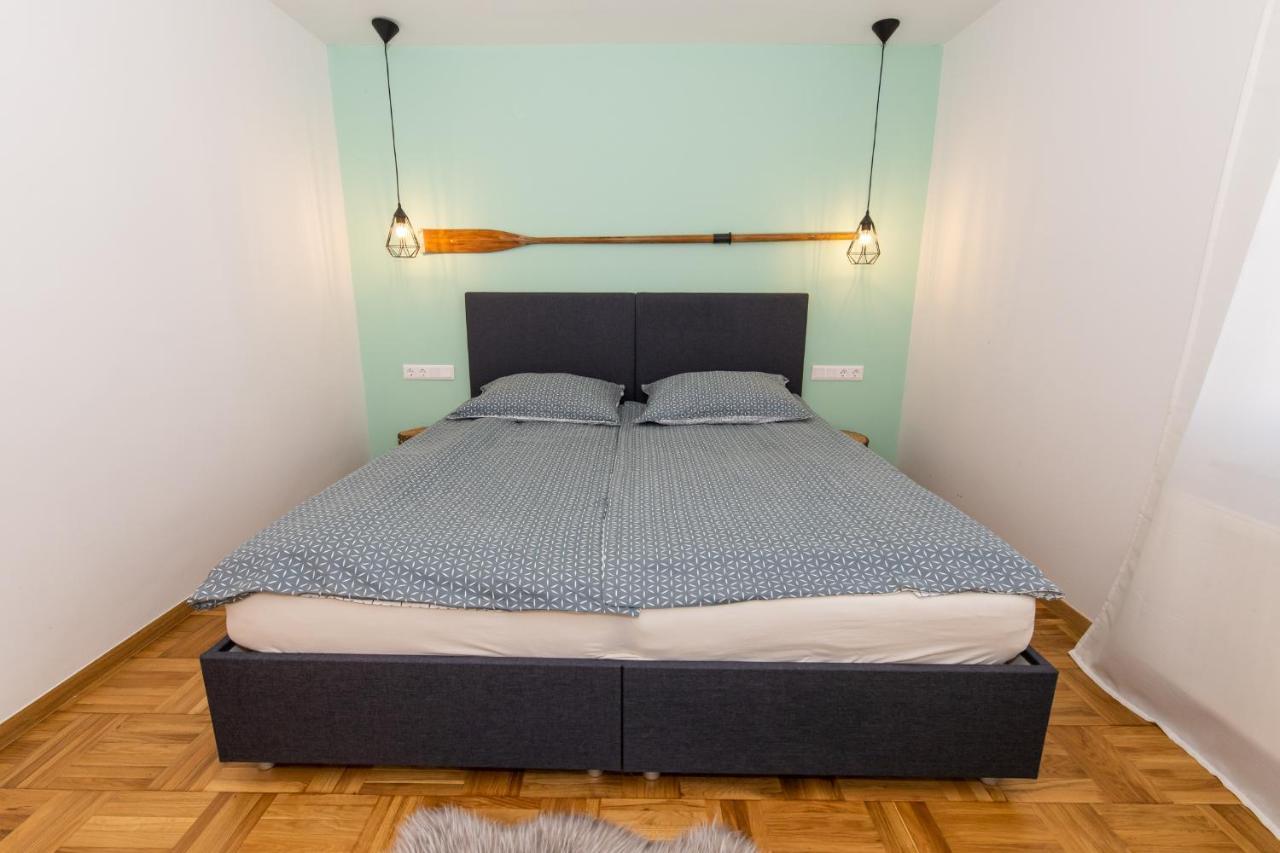 Old Boatman'S House Apartment Bled Bagian luar foto